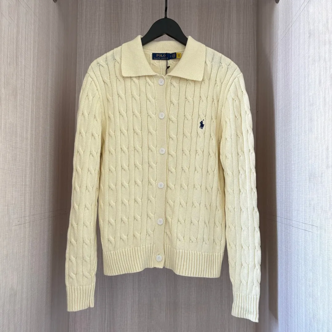 P240 RALPH LAUREN Eleven colors small label embroidered lapel long-sleeved knitted sweater men's and women's couple tops Eleven colors Colors: White Black Navy Blue (Red Label) Navy Blue (White Label) Apricot Gray Pink Red Khaki Blue Dark Red Size: S M L XL Material: Cotton Weight: 680g
